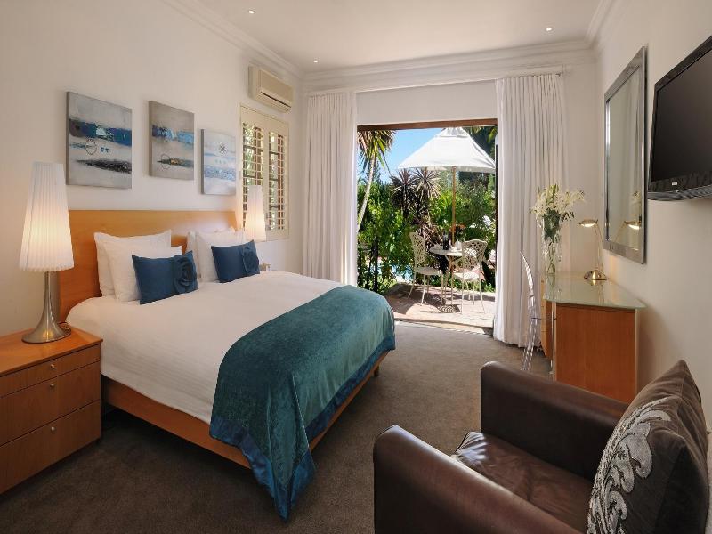 The Clarendon - Bantry Bay Hotel